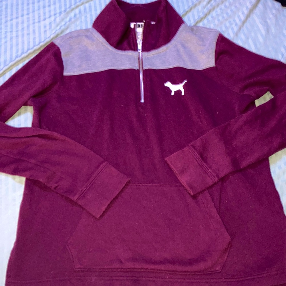 Y2K Vs pink sweater